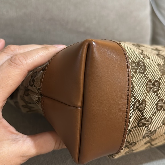 GUCCI crossbody bag - Picture 7 of 17